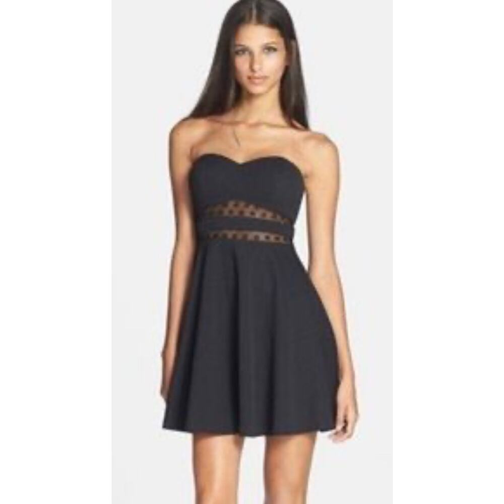 ASTR Size Large Strapless Black Dress. New without tags!